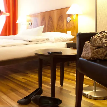 Schweizerhof Hotel 3*