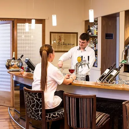 Schweizerhof 3*